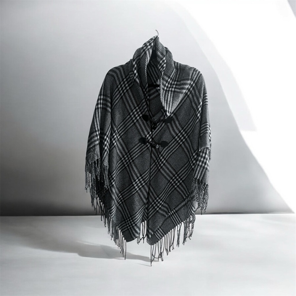 Plaid Fringe Shawl Poncho - Black & White